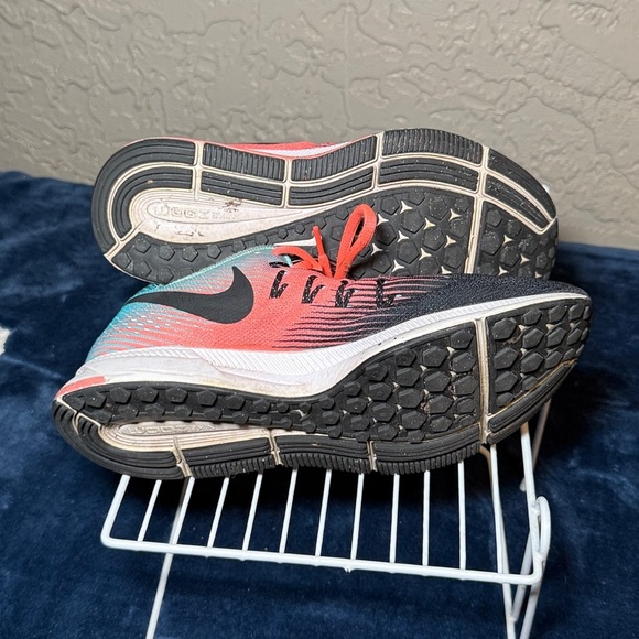 Nike Air Zoom Pegasus 33 Women's Running Sneaker Size 9 Shoes Low Top Trainers - Picture 7 of 7